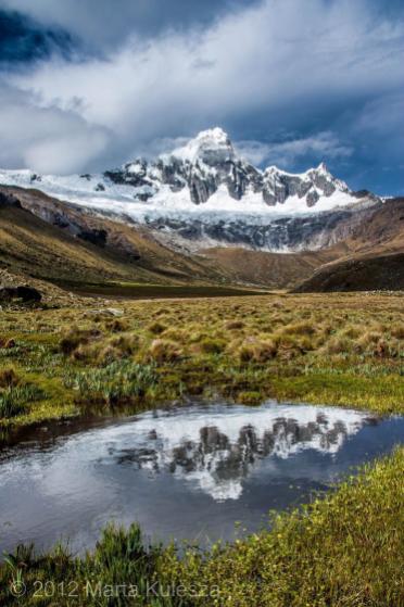 Marta (@MartaTravelling) of Germany commented that exploring beautiful landscapes (like this one in Peru) makes her happy. I'm right there with you, Marta! pic.twitter.com/HEDCONbtF5
