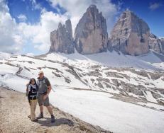 Frequent #travelpics guest host Stuart Jackson (@StuJackz) showed off the one he loves in a spot you've gotta love: Italy's mountains! pic.twitter.com/pvdu6LuMIn
